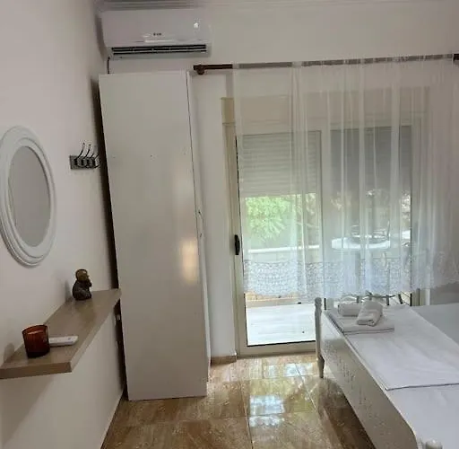 Tranquil Lakehouse 别墅 Shkodër