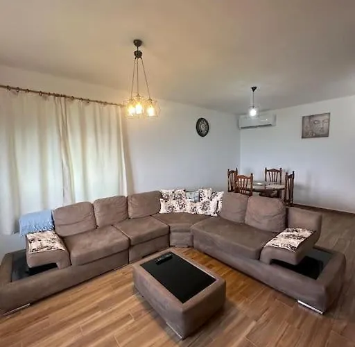 Tranquil Lakehouse * Shkodër